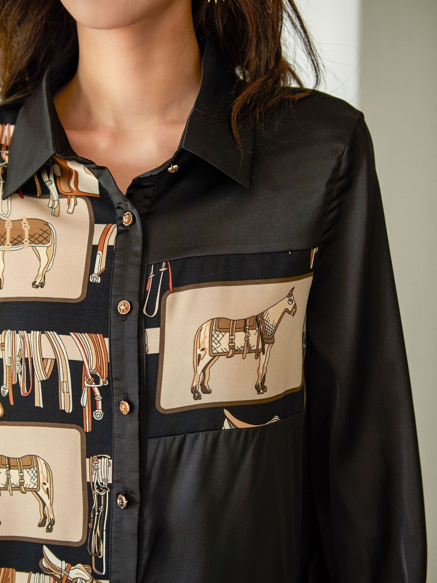 Horse Saddle Print Casual Shirt